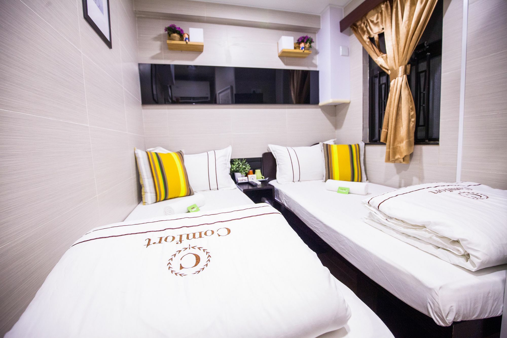 Smiley Inn Kowloon  Екстер'єр фото