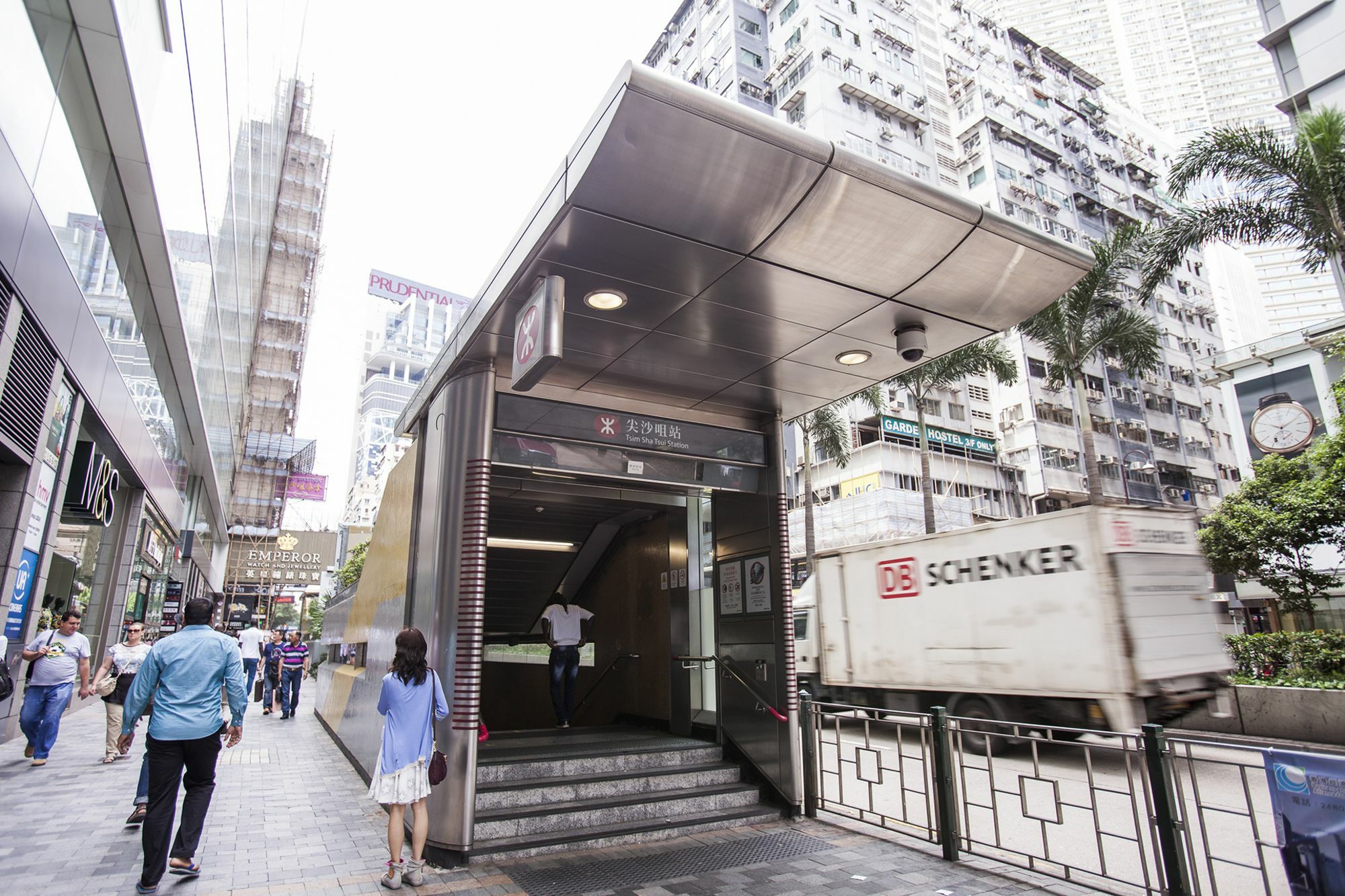 Smiley Inn Kowloon  Екстер'єр фото