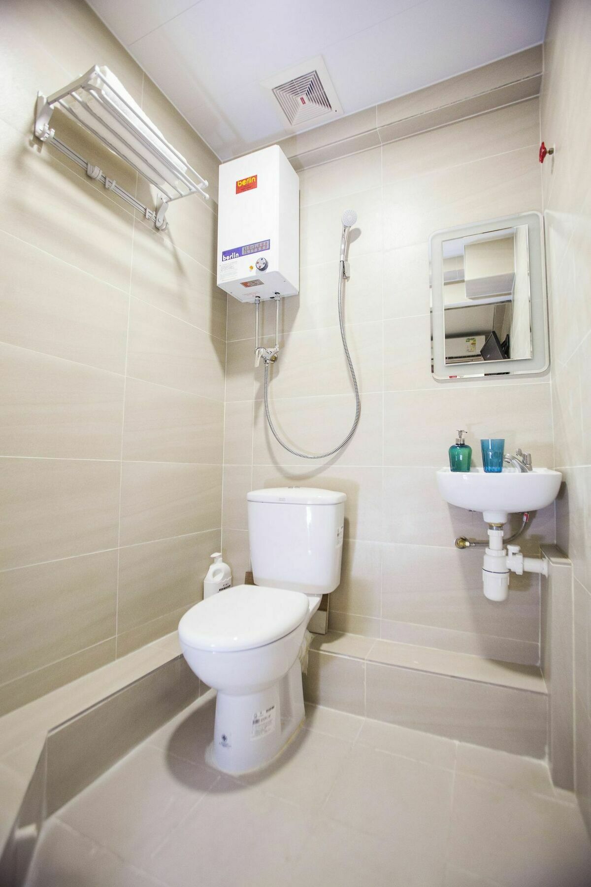 Smiley Inn Kowloon  Екстер'єр фото